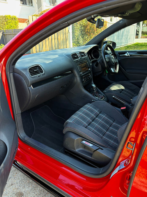 Basic Interior Detail